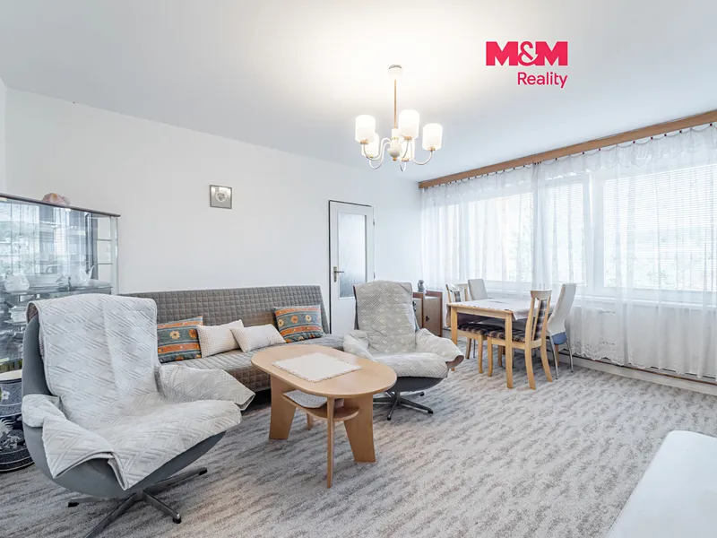 Prodej bytu 3+1, 65 m², Praha, ul. Branická, garáž